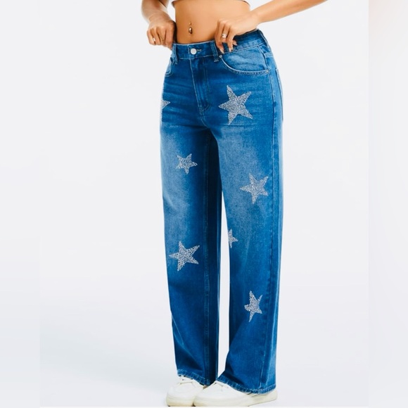 Blue Star-Embellished Flare Jeans - Picture 5 of 5